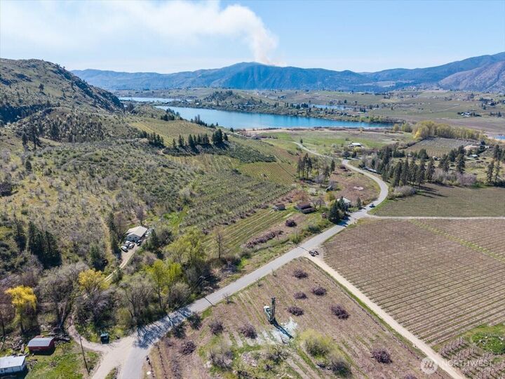 Property Photo:  720  Lower Joe Creek Road  WA 98831 