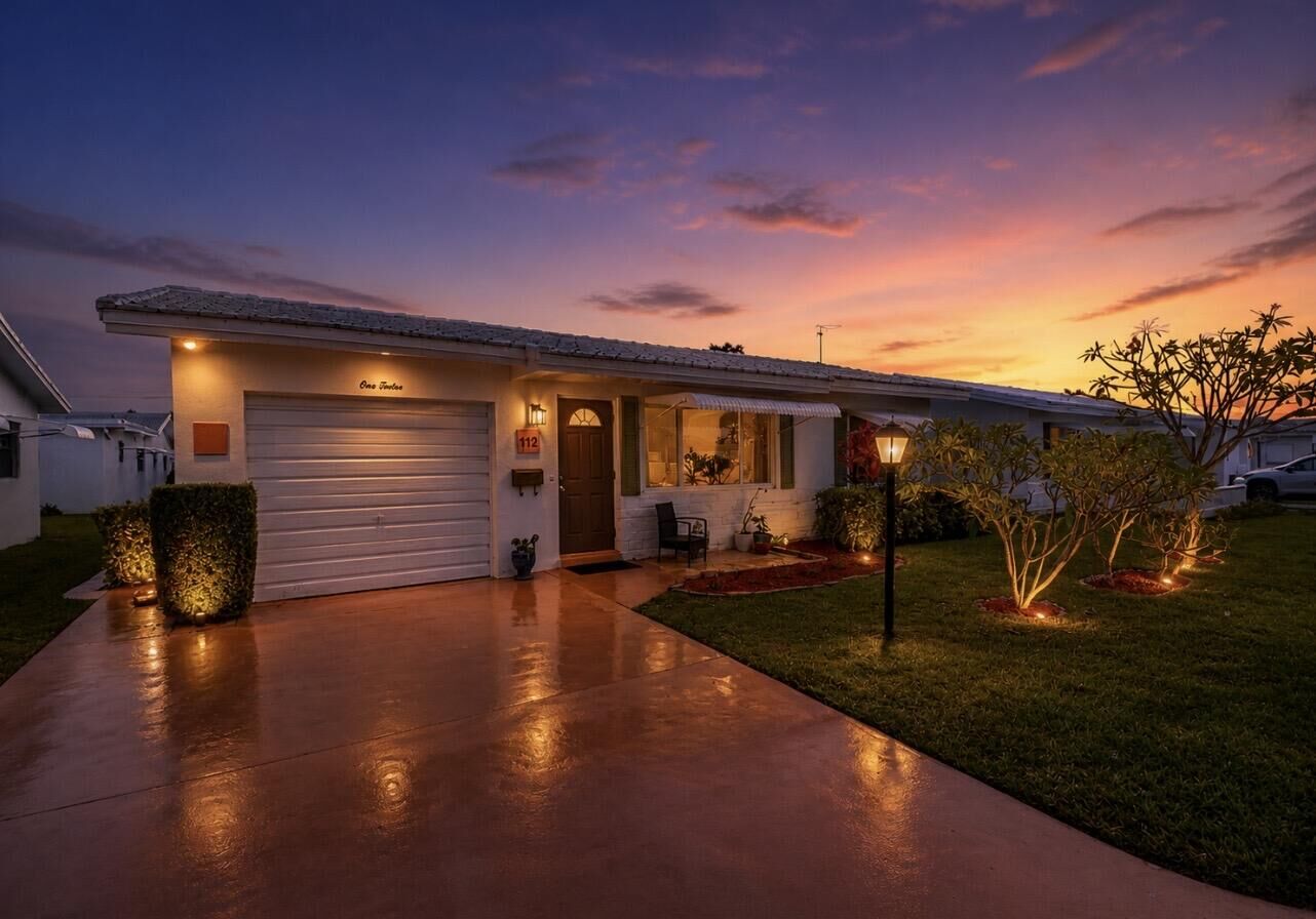 Property Photo:  112 SW 9th Street  FL 33426 