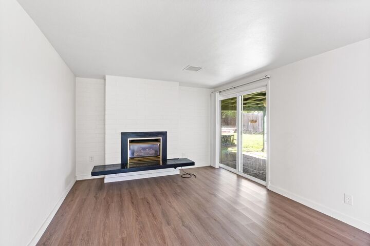 Property Photo:  1307 E Thurston Ave  WA 99203 
