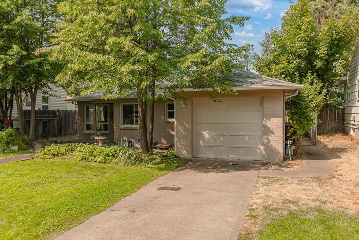 Property Photo:  1307 E Thurston Ave  WA 99203 