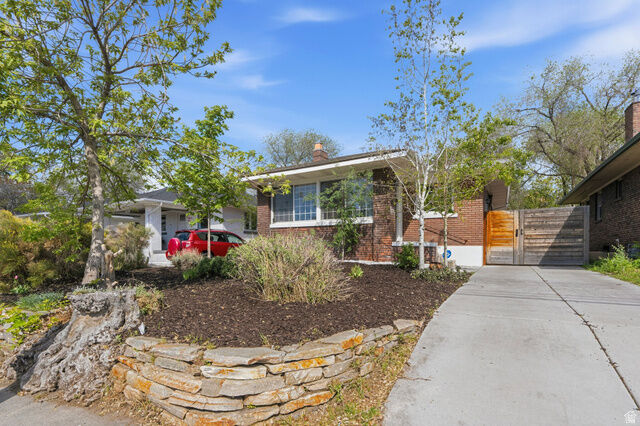 Property Photo:  2011 S 700 E  UT 84105 