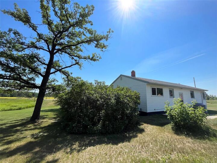 Property Photo:  160016 Pth 10 Highway North  MB R0L 0A0 