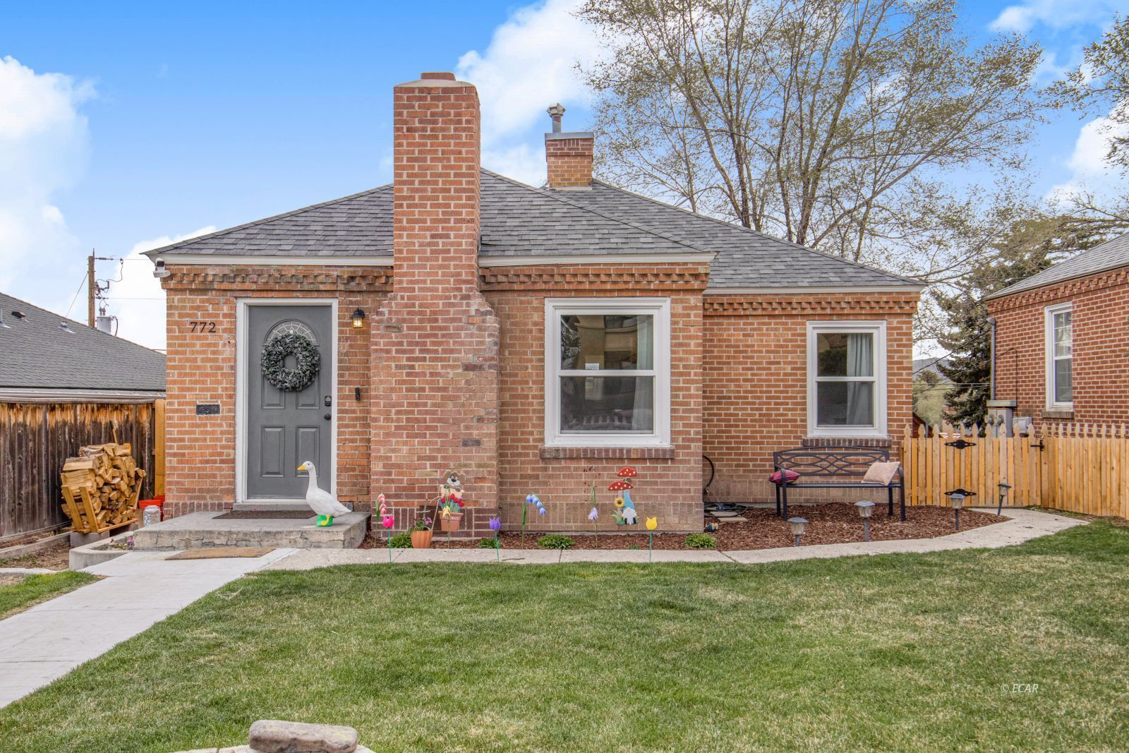 Property Photo:  772 Oak Street  NV 89801 