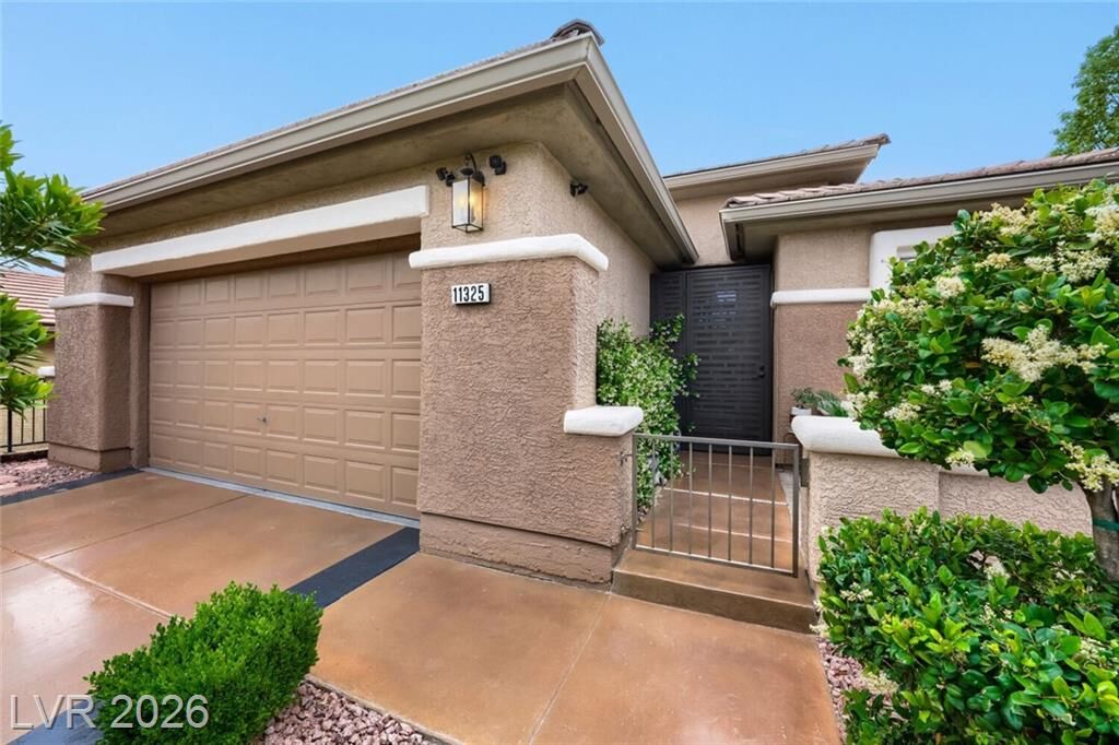 Property Photo:  11325 Early Sun Court  NV 89135 