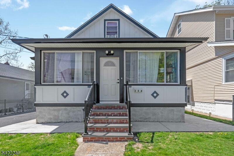 Property Photo:  358 Marion St  NJ 07083 