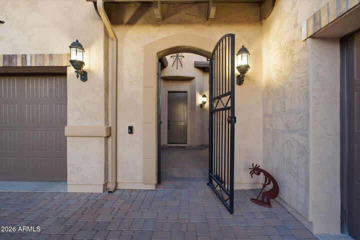 Property Photo:  2155 N Steele --  AZ 85207 