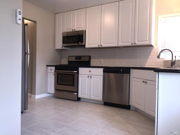 Property Photo:  520 526 Madison Street  CA 94559 