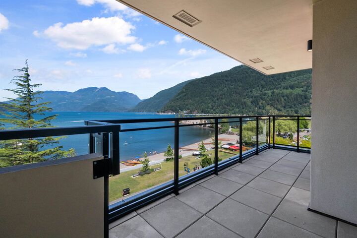 Property Photo: 120 Esplanade Avenue 605 BC V0M 1K0