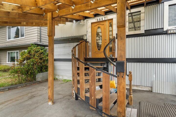 Property Photo: 1867 Salisbury Avenue BC V3B 1X6