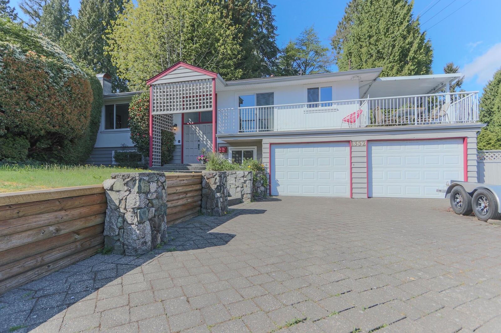 Property Photo: 1352 E 16th Street BC V7J 1L4