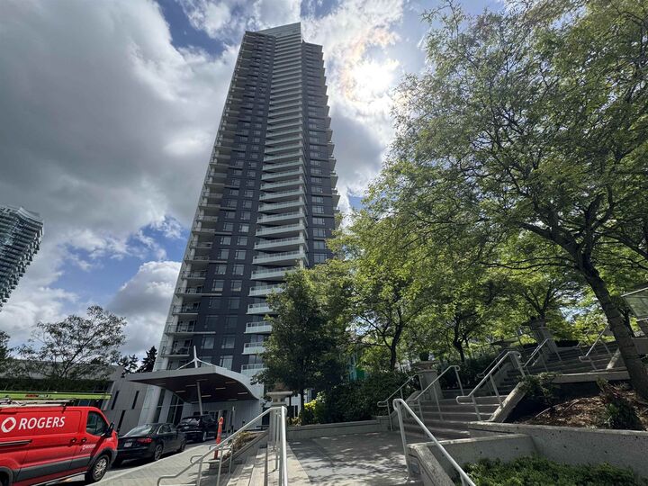 9887 Whalley Boulevard 2604 — photo 1
