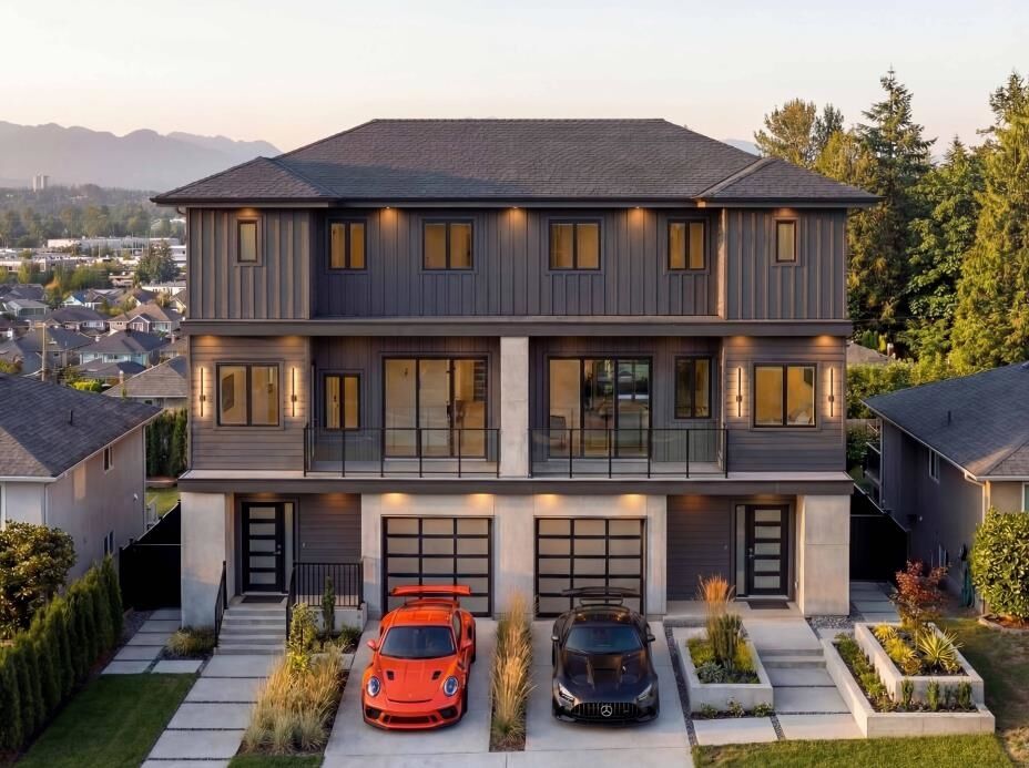 Property Photo: 18998 62 Avenue BC V3S 8A3