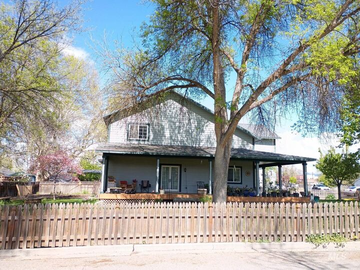 Property Photo: 219 Lincoln Ave ID 83617