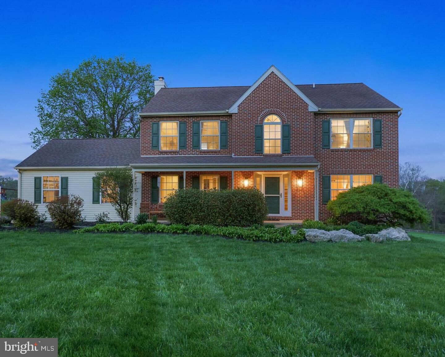 Property Photo:  7 E Hunter Creek Lane  PA 19390 