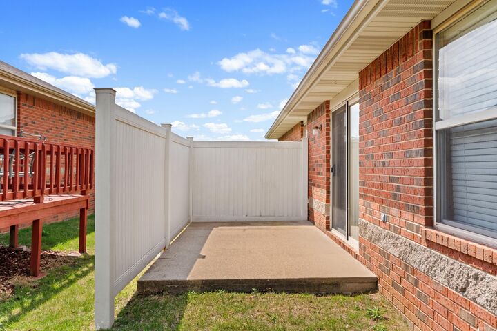 Property Photo:  1223 Willowbrook Drive  AR 72653 