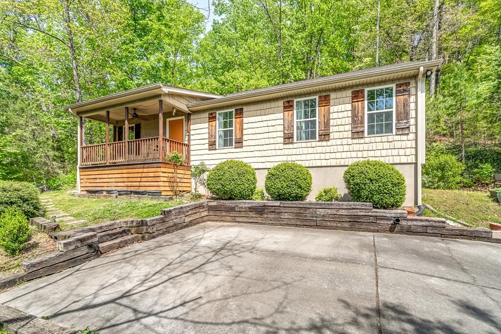 Property Photo:  111 Levi Drive  GA 30720 