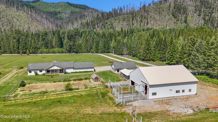 Property Photo:  828 W Fork Eagle Creek Rd  ID 83873 