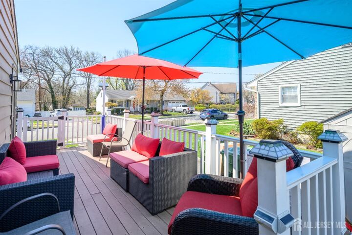 Property Photo:  144 Garden Terrace  NJ 08817 