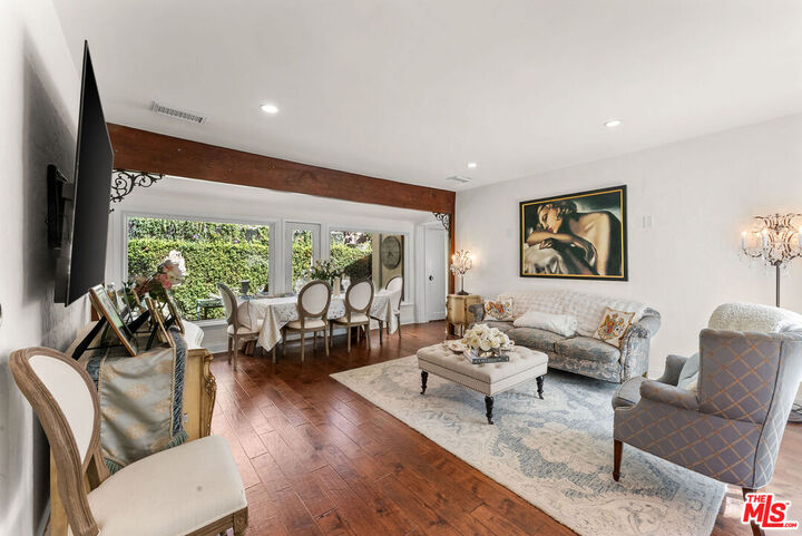 Property Photo:  1318 N Beverly Glen Blvd  CA 90077 