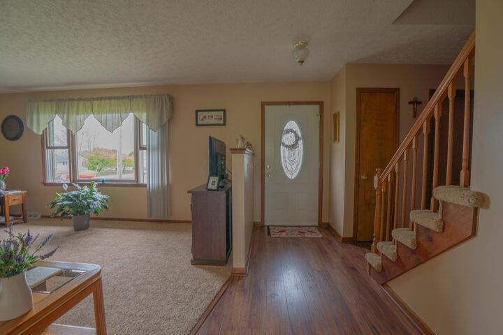 Property Photo: 2485 Sheridan Drive OH 43130