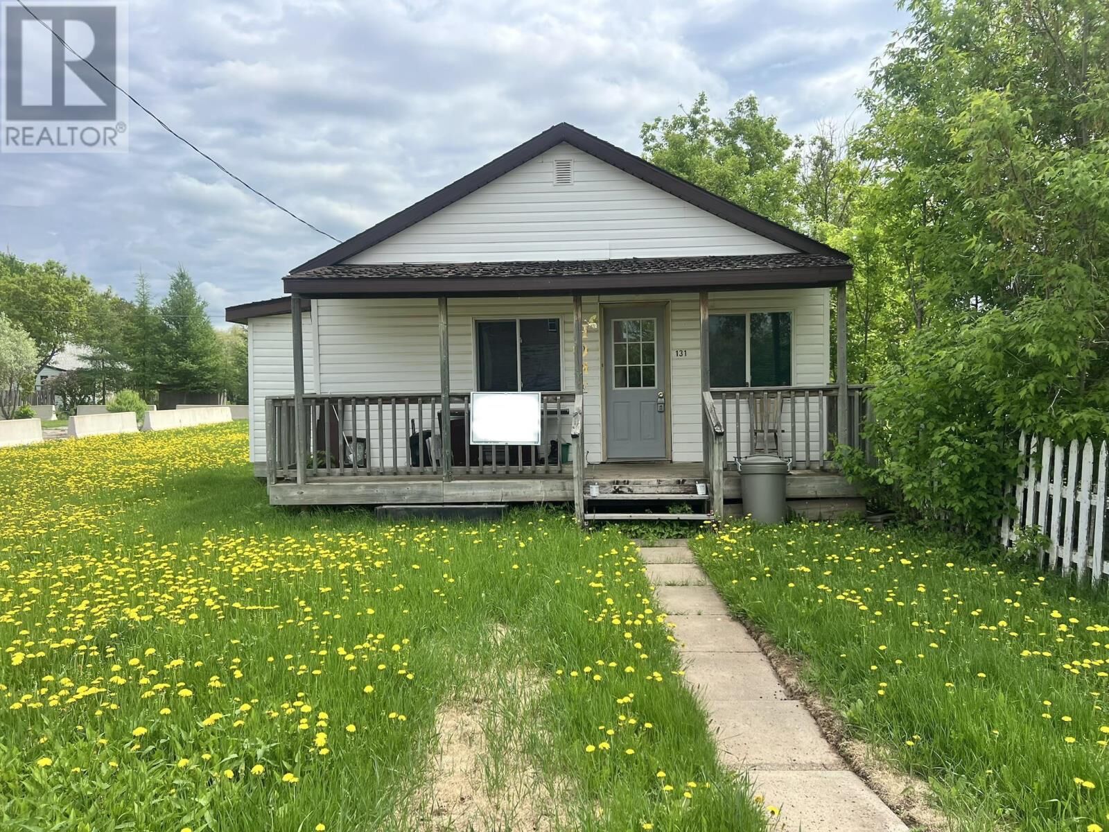 Property Photo: 131 Burns St ON P0T 1C0