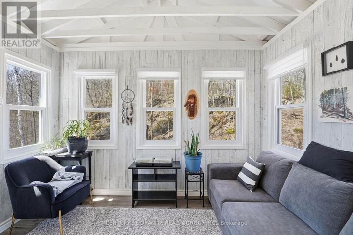 Photo de la propriété:  122 Gaebel Road  ON K0L 1C0 