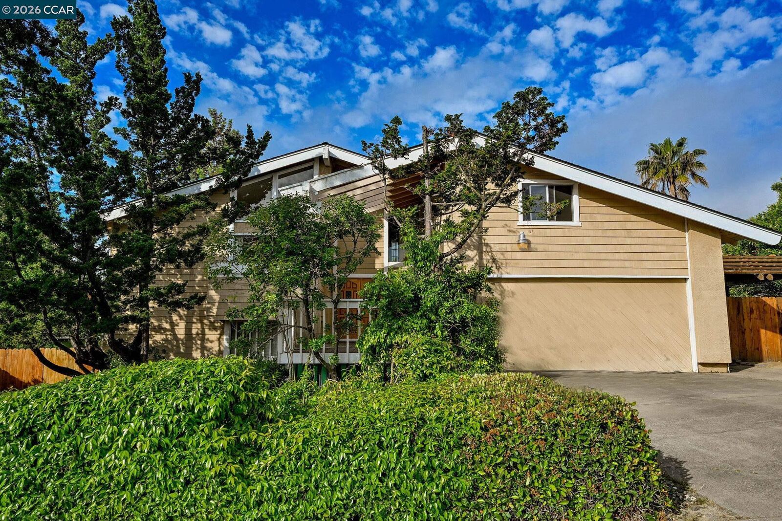 Property Photo:  15 Citadel Ct  CA 94523 