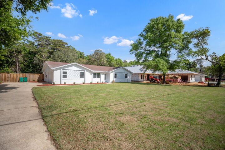 Property Photo:  116 Pamela Ann Drive  FL 32547 