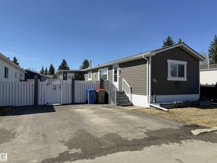 Property Photo:  50 Willow Park Estates  AB T9E 5R3 