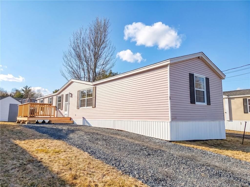 Property Photo:  3 Lana Street  NB E2V 2Z4 