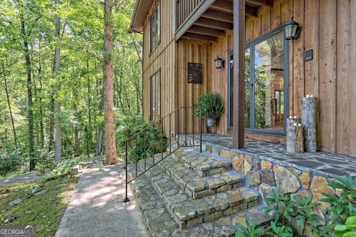 Property Photo:  192 Brookwood Drive  GA 30512 