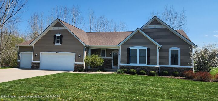 Property Photo:  604 Haley Court  MI 48848 