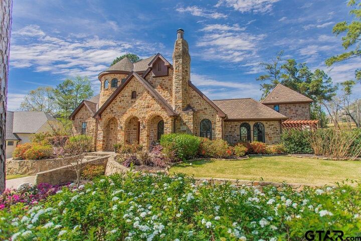 Property Photo:  2811 Stewart Way  TX 75709 