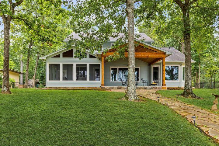 Property Photo:  145 Island Drive  TX 77351 
