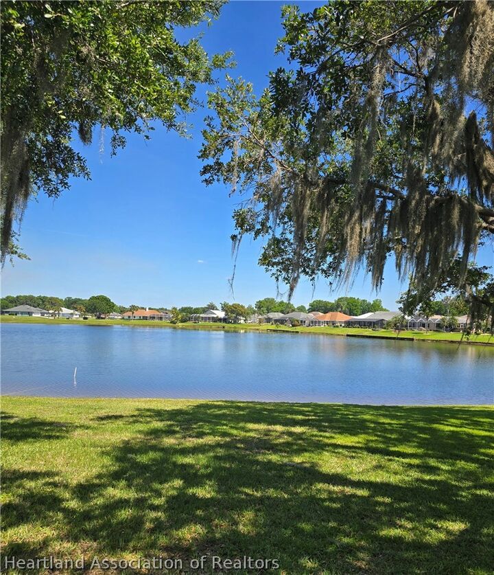 Property Photo:  6228 Aquavista Drive  FL 33876 