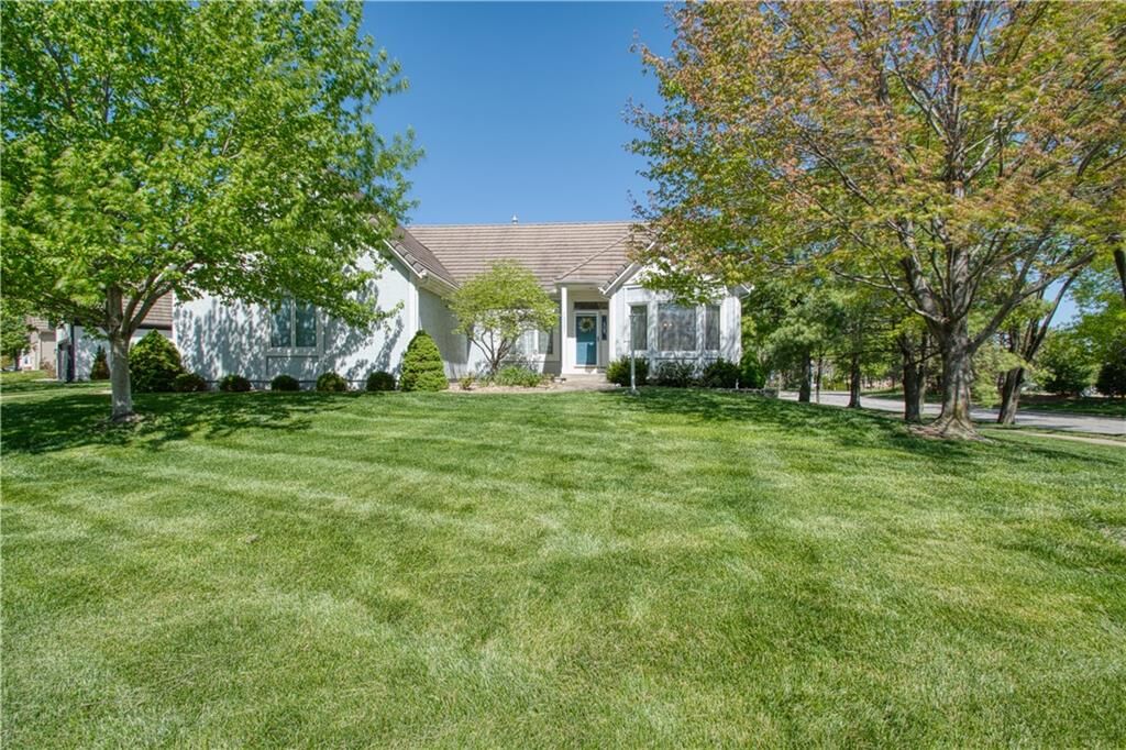 Property Photo:  12227 Sagamore Road  KS 66209 