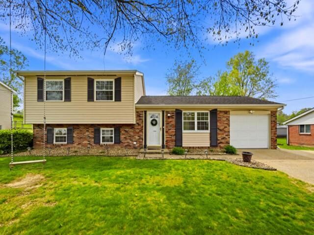 Property Photo:  136 Iroquois Trail  WV 25545 