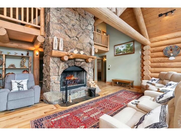 Property Photo:  1490 Hummingbird Dr  CO 80517 