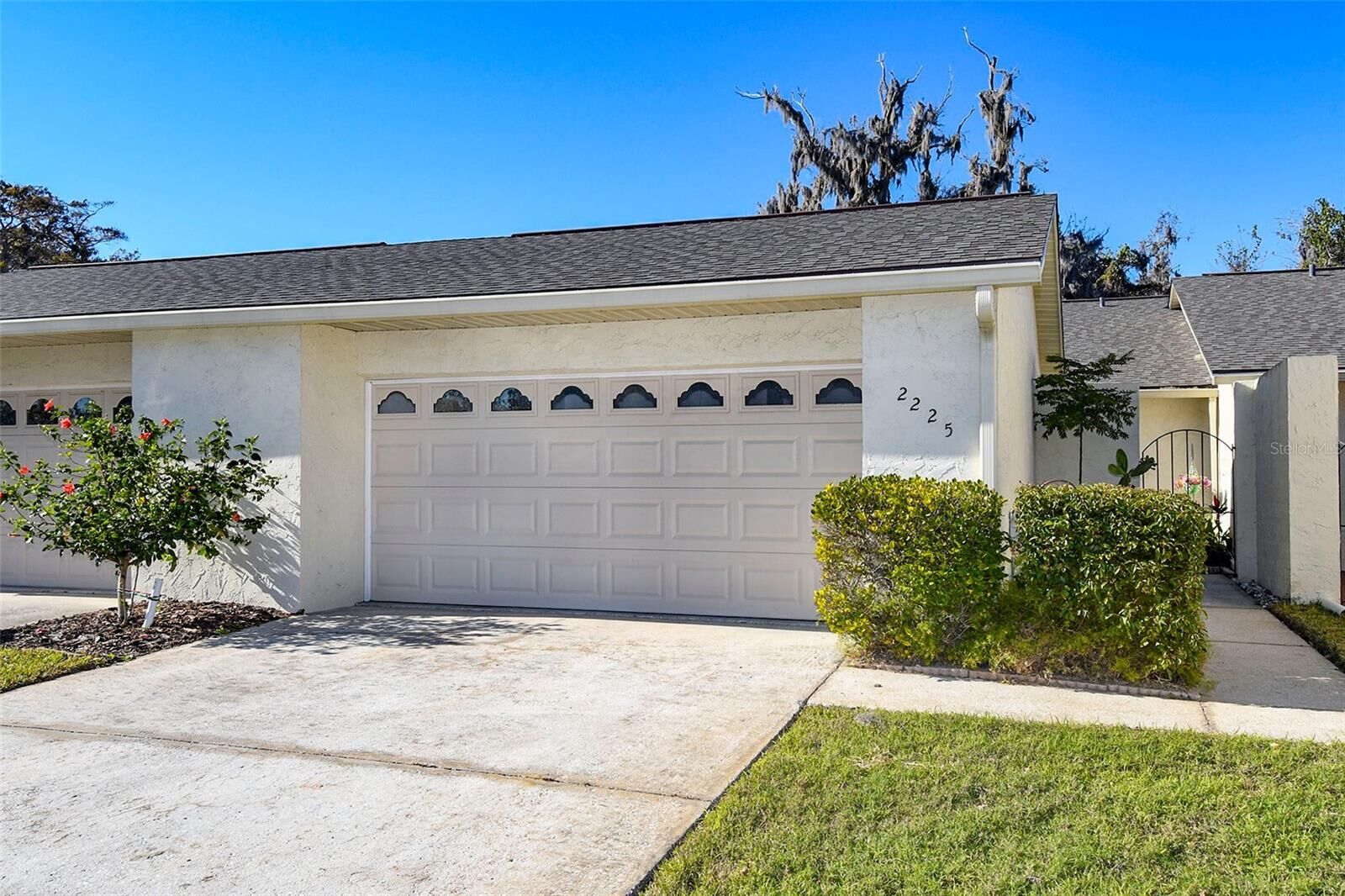 Property Photo:  2225 Cypress Court 2C  FL 32778 