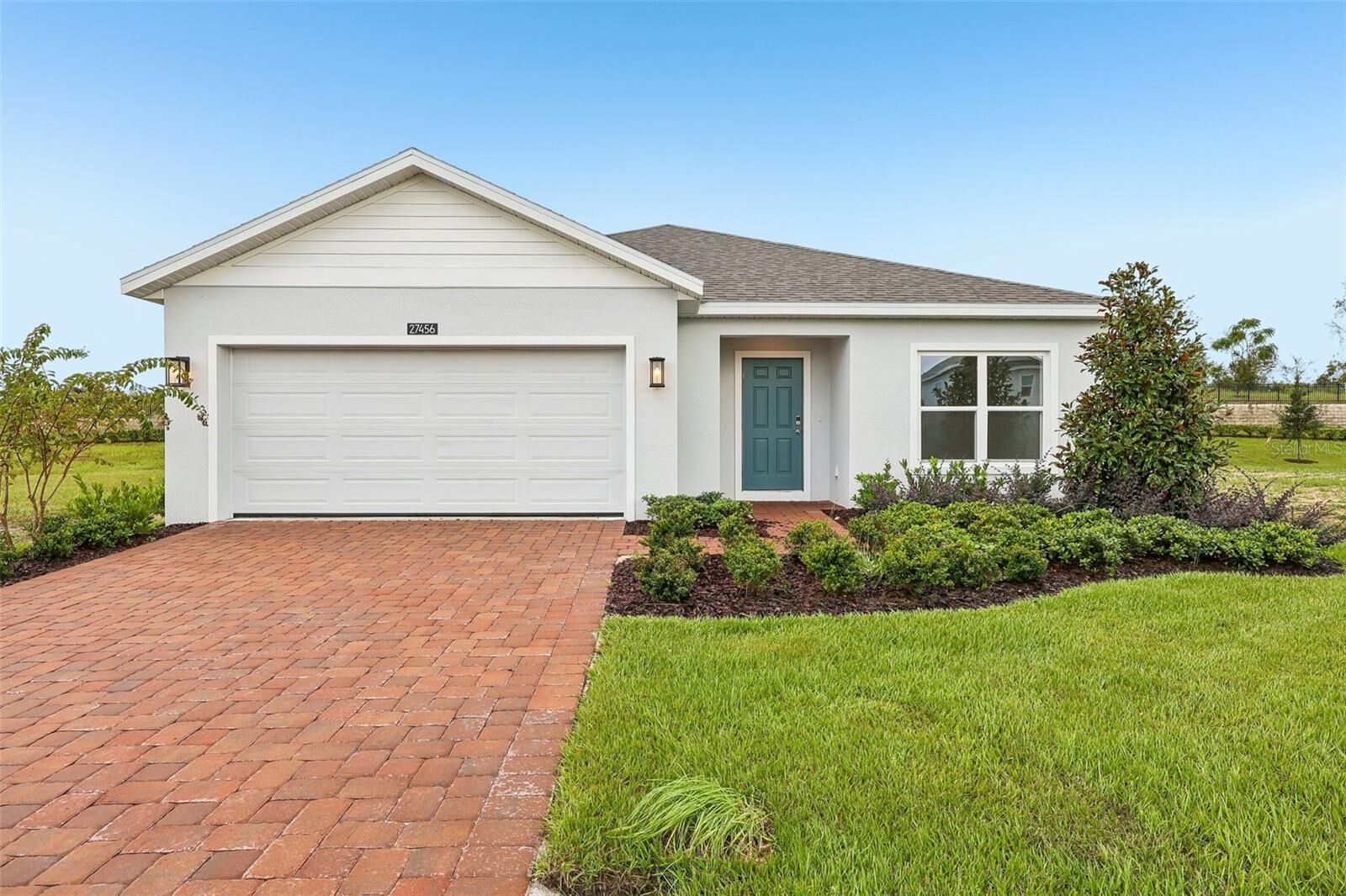 Property Photo:  27456 Black Kite Avenue  FL 34737 
