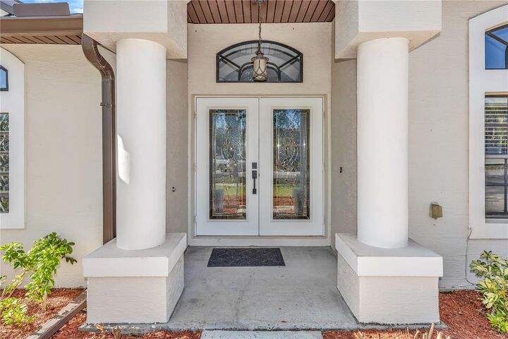 Property Photo:  1930 Golf Oak Drive  FL 32763 