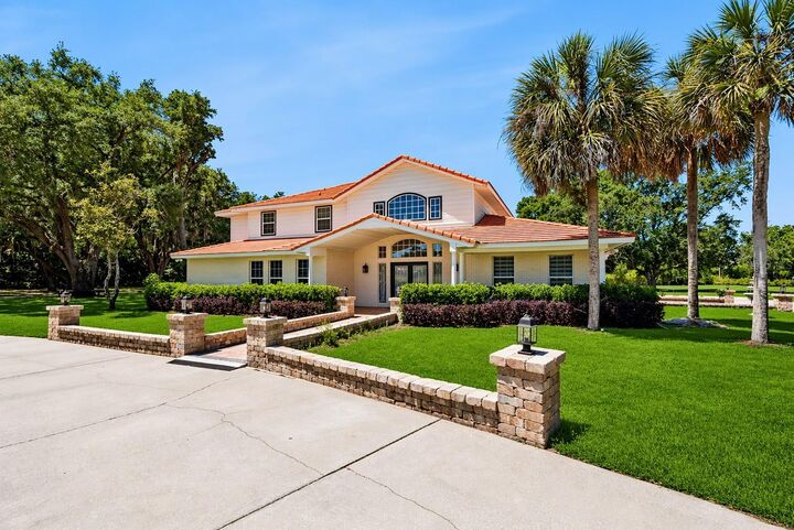 Property Photo:  1498 Markham Woods Road  FL 32779 