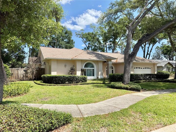 Property Photo:  6326 N Queensway Dr  FL 33617 
