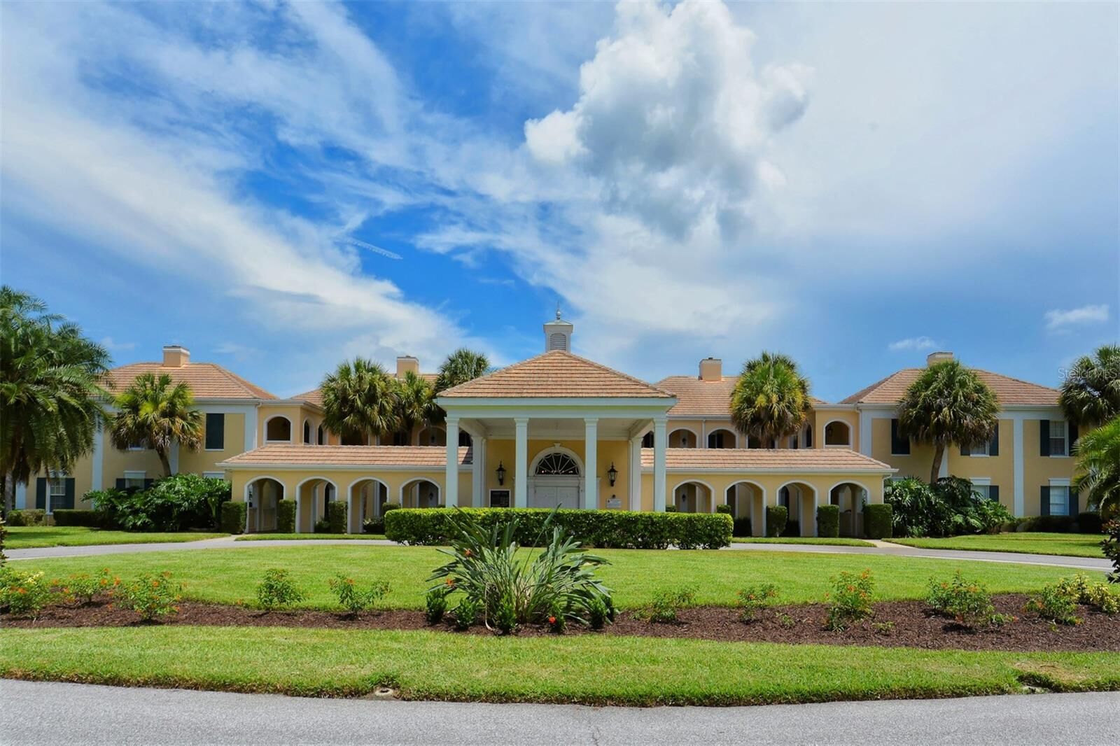 Property Photo:  51 Macewen Drive 5  FL 34229 