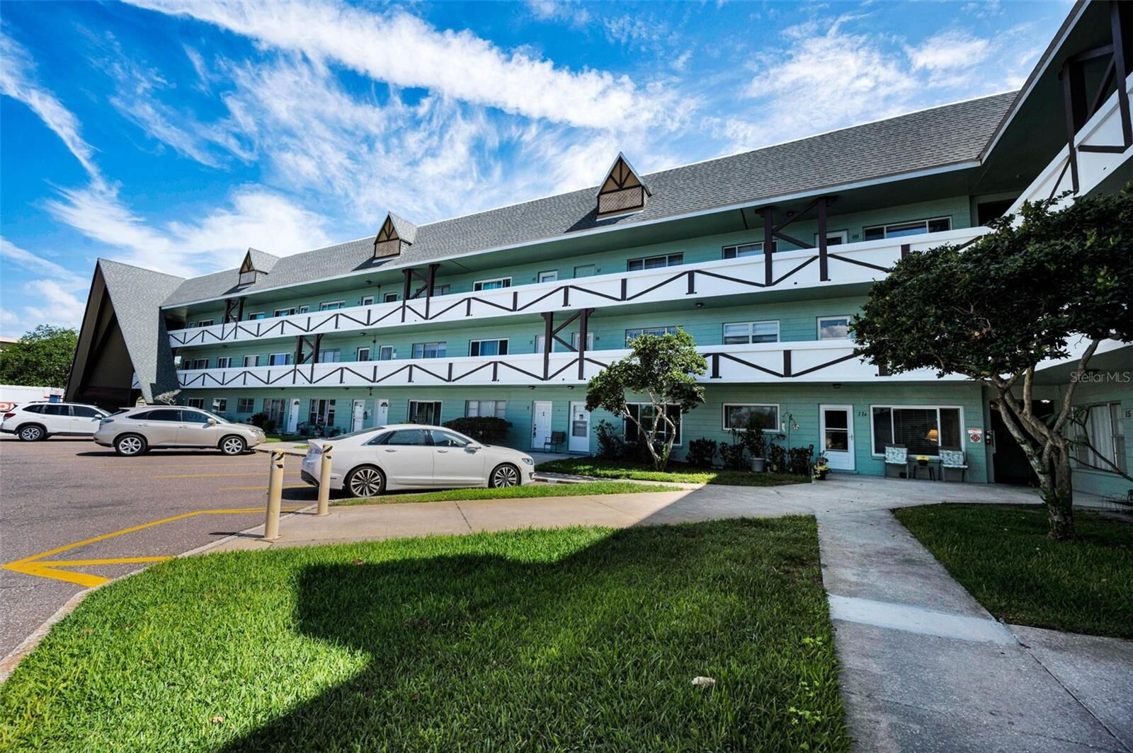 Property Photo:  2043 Denmark Street 39  FL 33763 