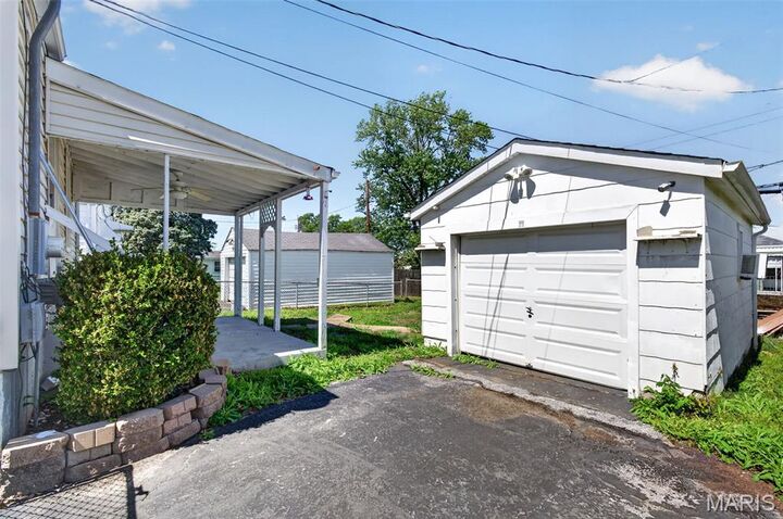 Property Photo:  10655 St Stephen Lane  MO 63074 