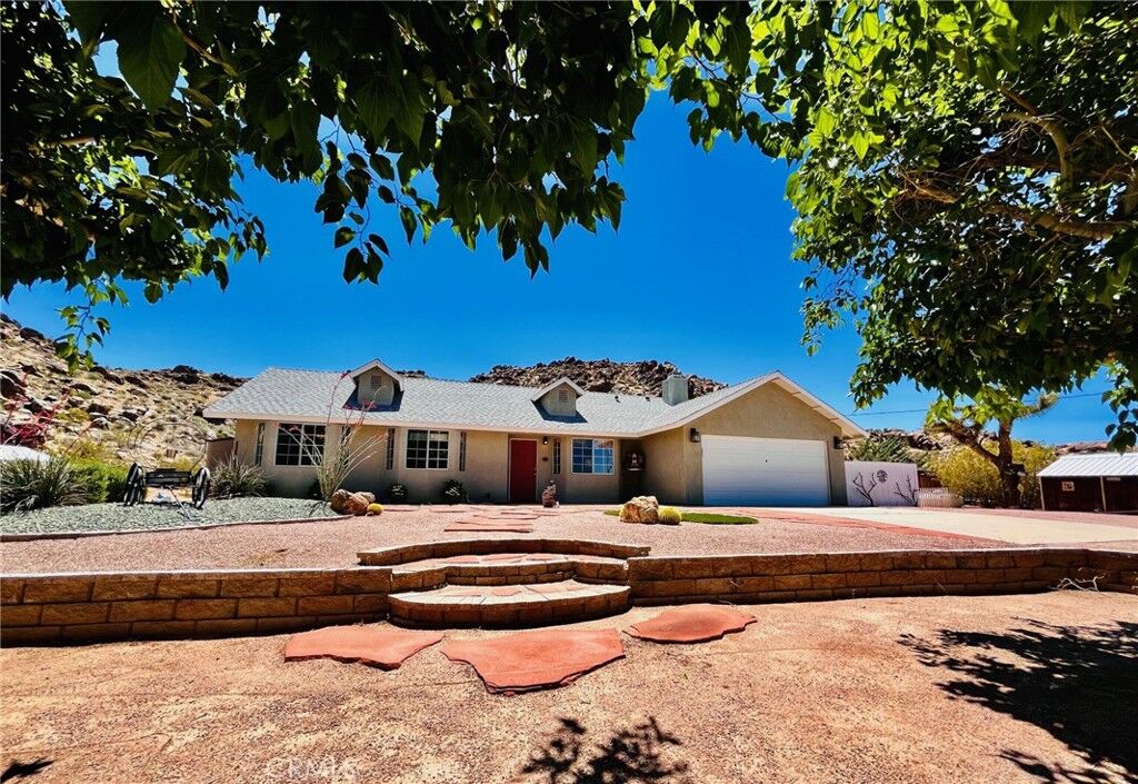 Property Photo:  24212 Kansa Road  CA 92307 