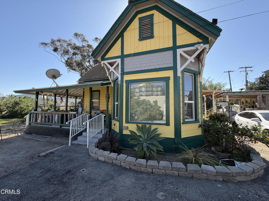 Property Photo: 112 Whipple Road CA 93060