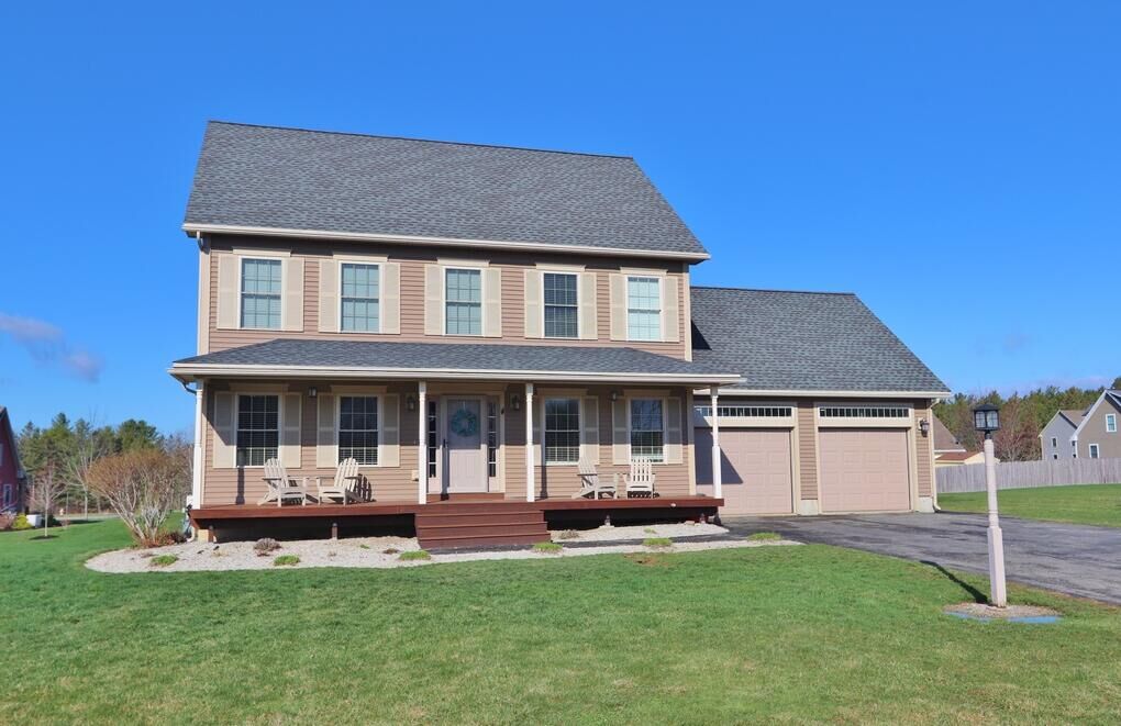 Property Photo:  50 Rolling Meadow Drive  ME 04401 