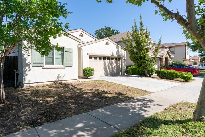 Property Photo:  443 Jacobs Drive  CA 95348 